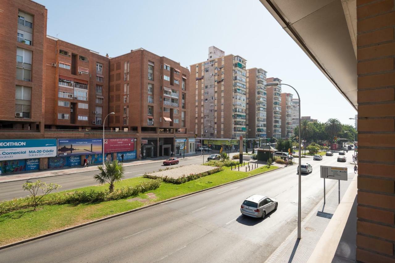 Lu&Cia City Centre Las Americas Малага Экстерьер фото